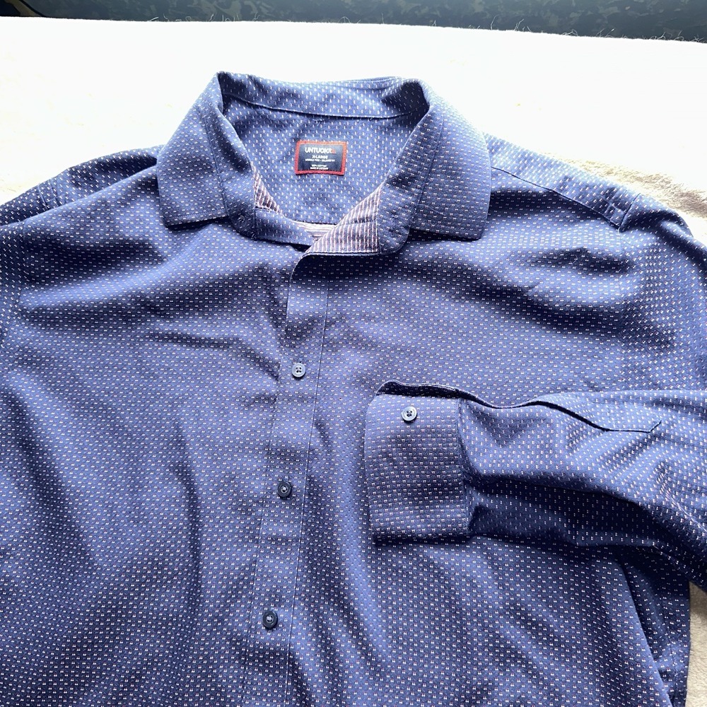 UNTUCKit Rigby Mens XL Wrinkle Free Cotton Long Sleeve Button Down Shirt Navy - Picture 2 of 12